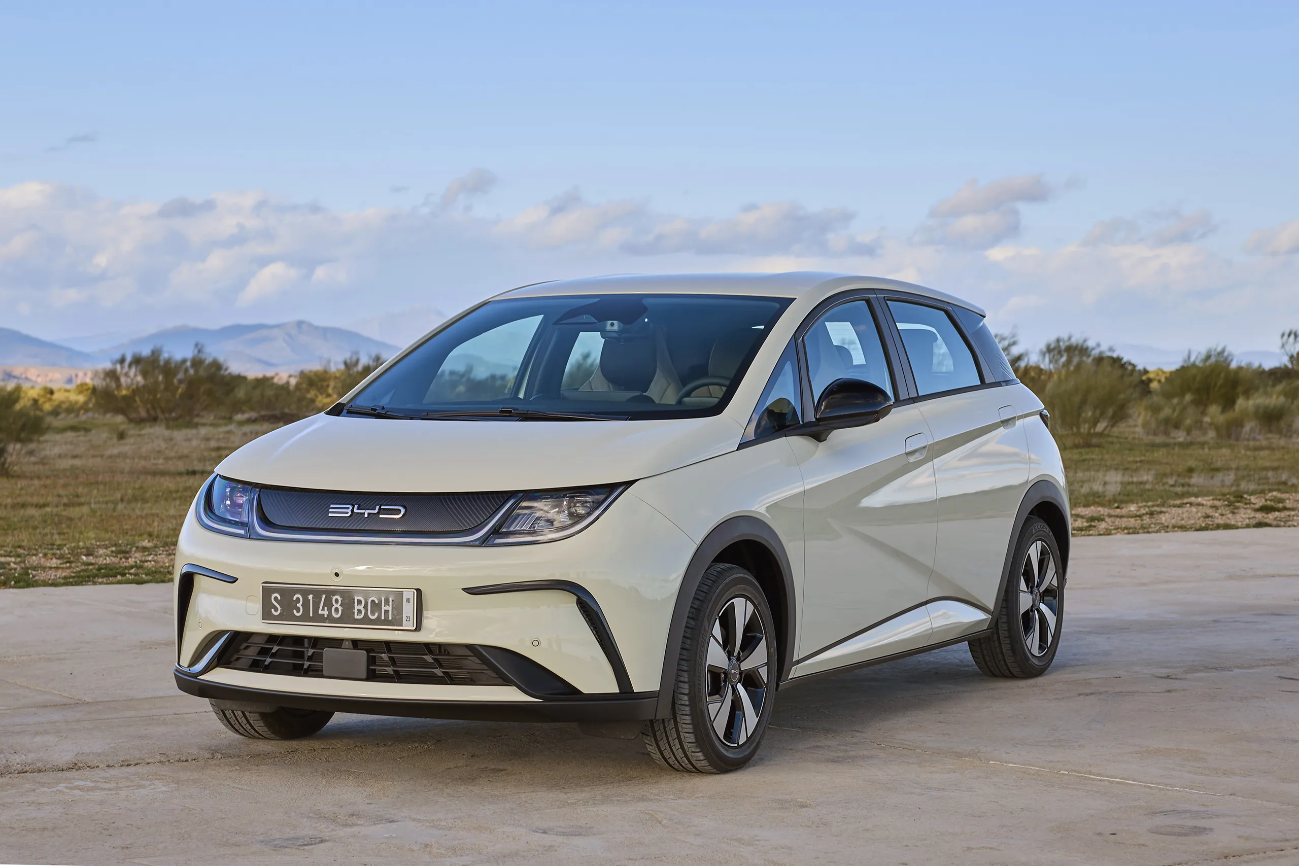 2023 BYD Dolphin Extended Range
